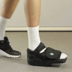 BeneCare BeneFoot Wedge Offloader Shoe 9 BeneCare BeneFoot Wedge Offloader Shoe -Sports Protective Gear benecare benefoot wedge offloader shoe 114