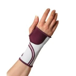Mueller Lifecare Contour Wrist Support For Women