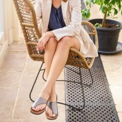 Strive Capri Anthracite Orthopaedic Sandals 7 Strive Capri Anthracite Orthopaedic Sandals -Sports Protective Gear strive capri anthracite orthotic sandals 13